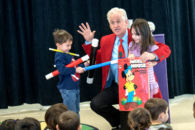 Danny Performing a Magic Show for Family and Kids